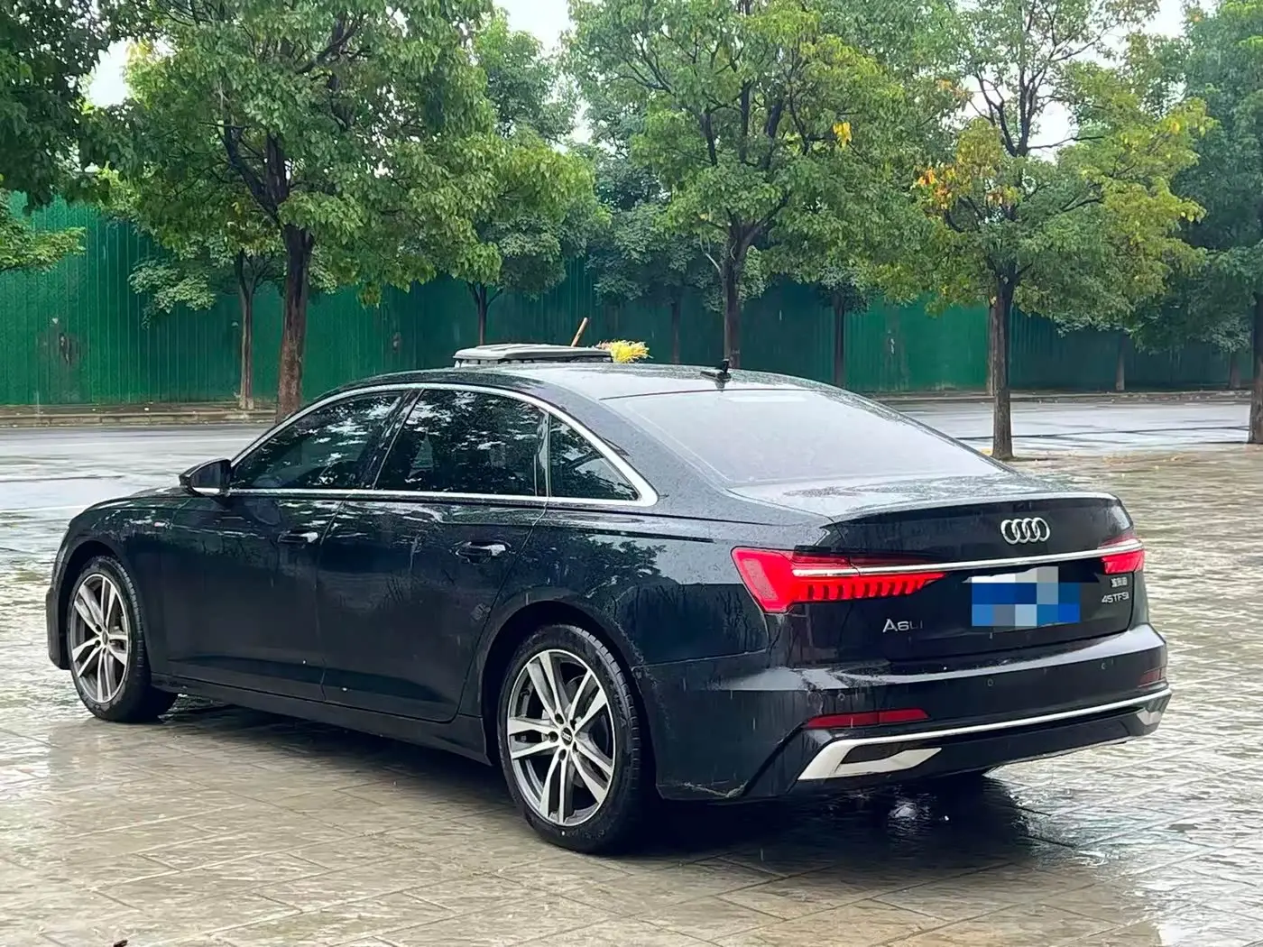 Audi A6L 2023 — Фото 6/9