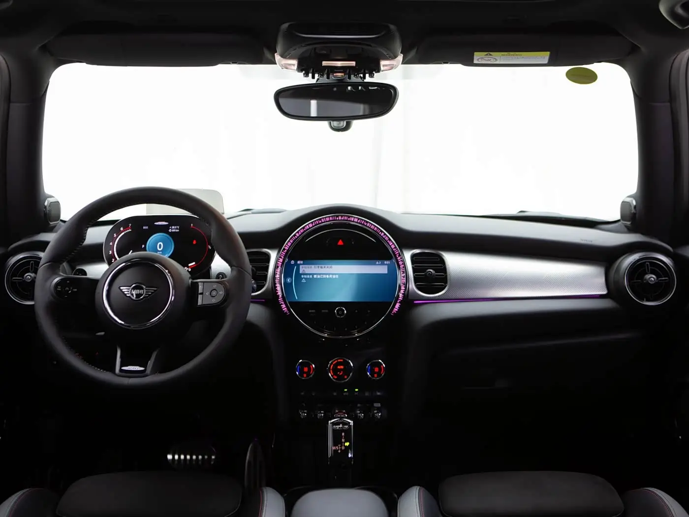 MINI JCW 2022 — Фото 9/11