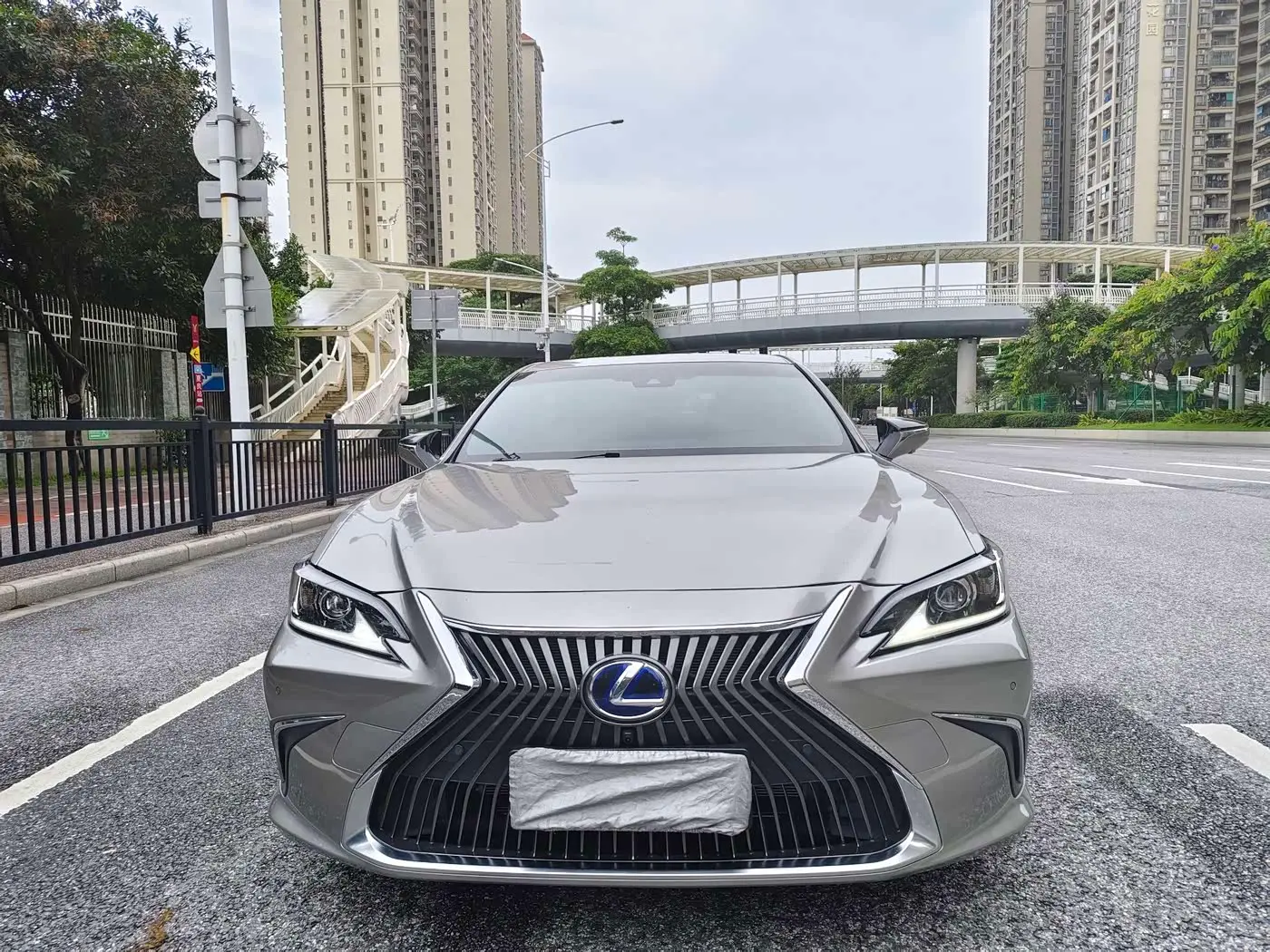 Lexus ES 2020 — Фото 5/11