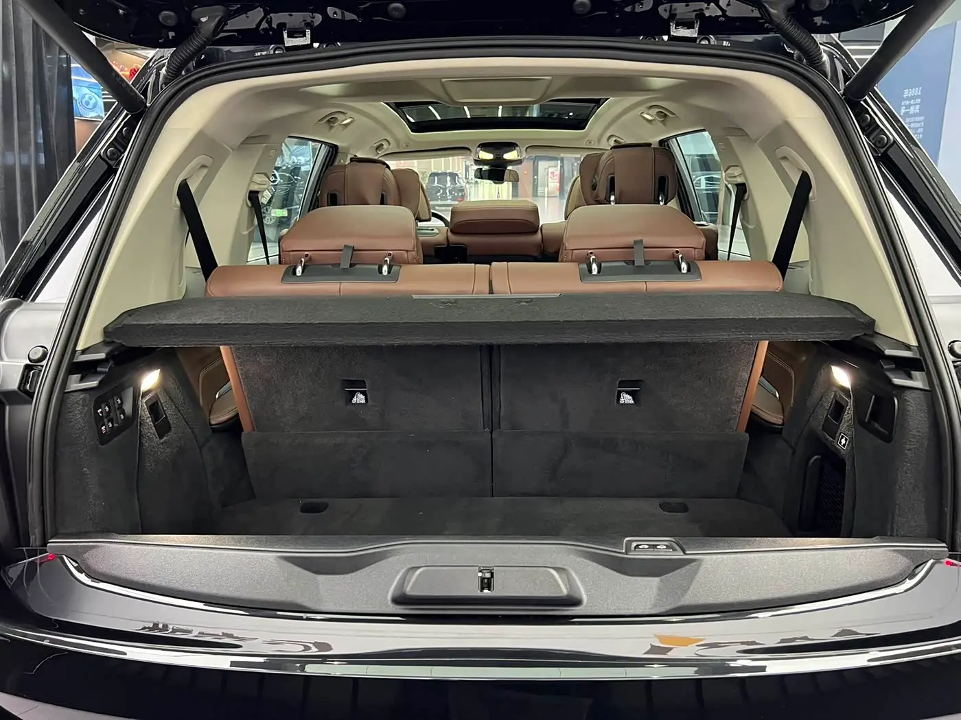 BMW X7 2023 — Photo 14/14