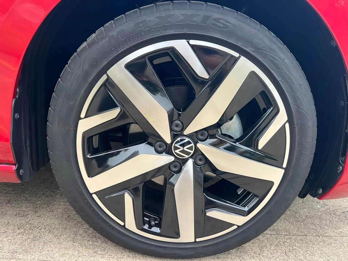 Volkswagen Lamando 2023 — Photo 13/16