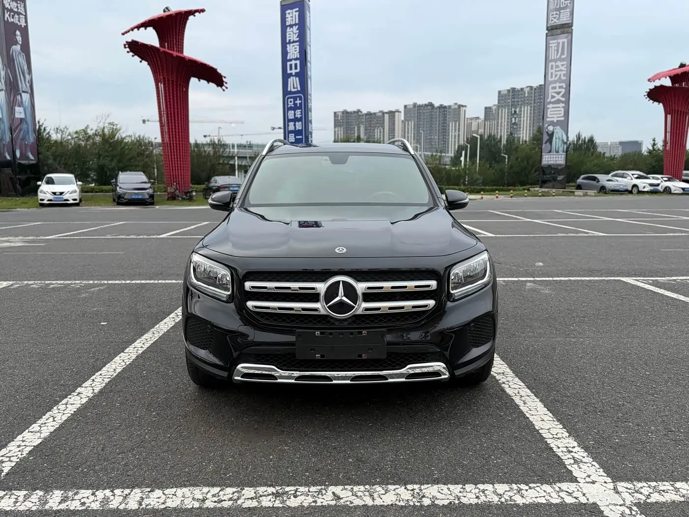 Mercedes-Benz GLB 2022 — Фото 2/20