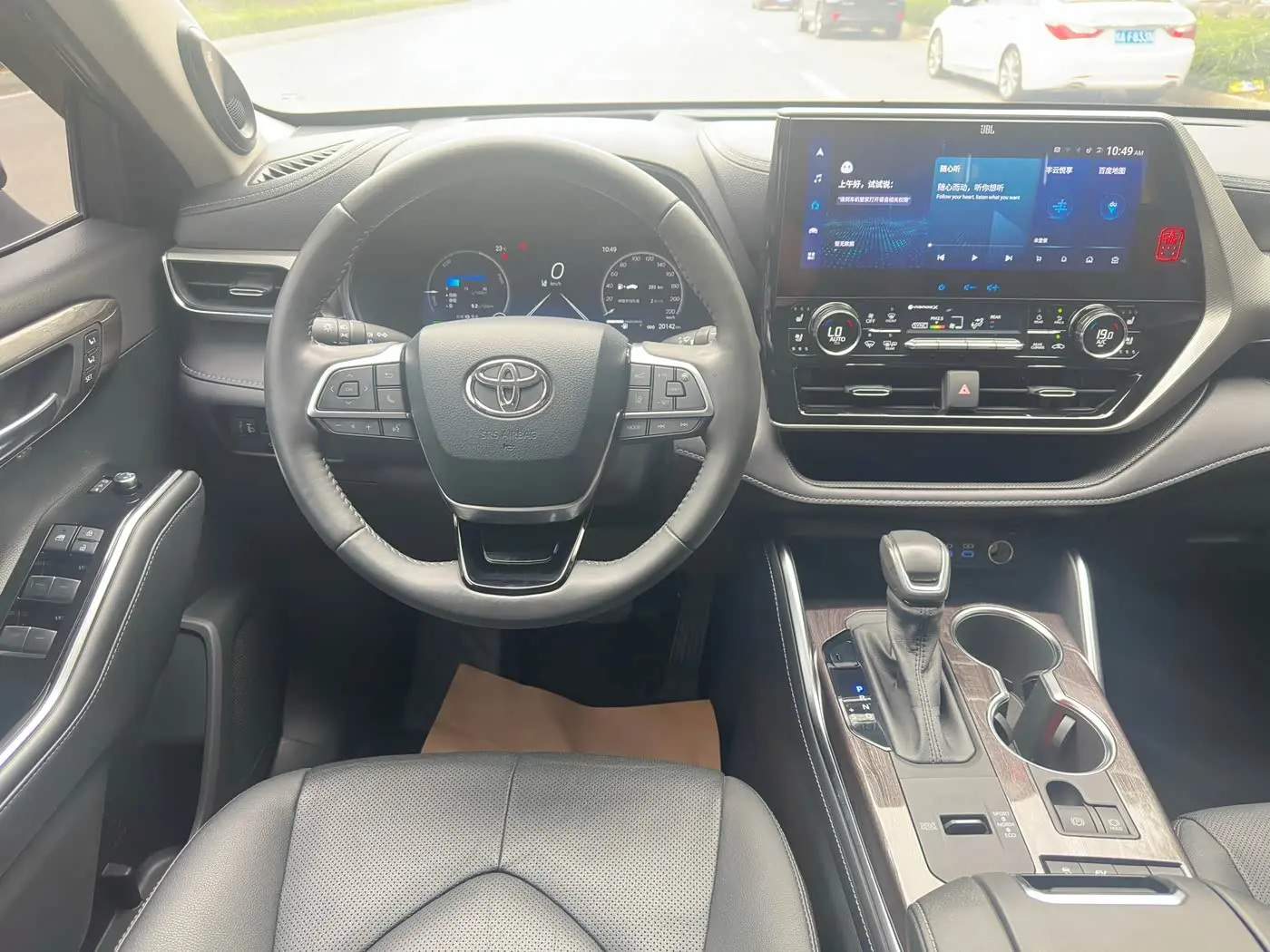 Toyota Highlander 2021 — Фото 12/14