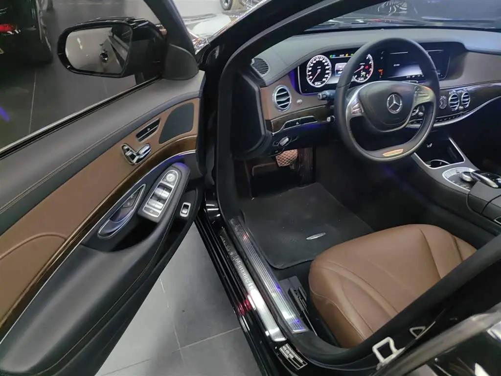 Mercedes-Benz S-Class 2017 — Photo 13/20