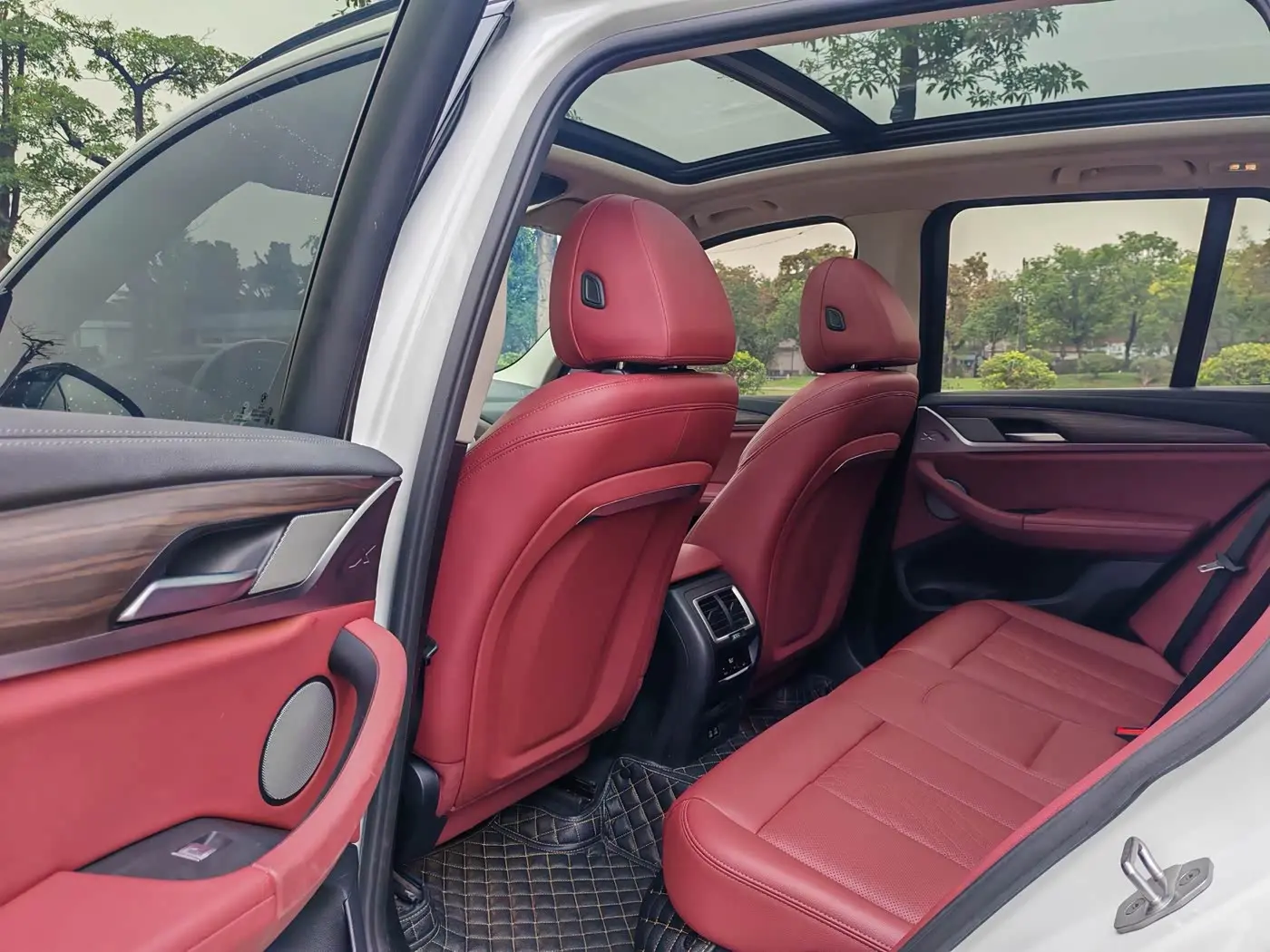 BMW X3 2023 — Photo 8/12