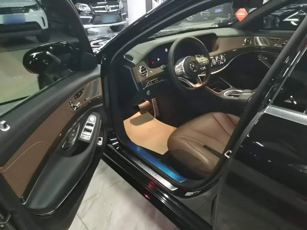 Mercedes-Benz S-Class 2019 — Photo 16/20