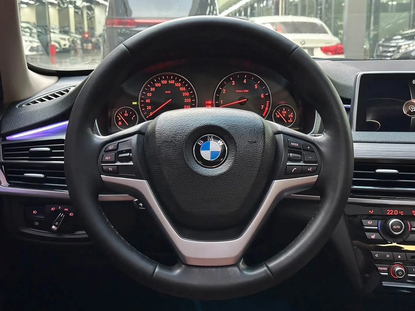 BMW X5 2015 — Şəkil 5/19