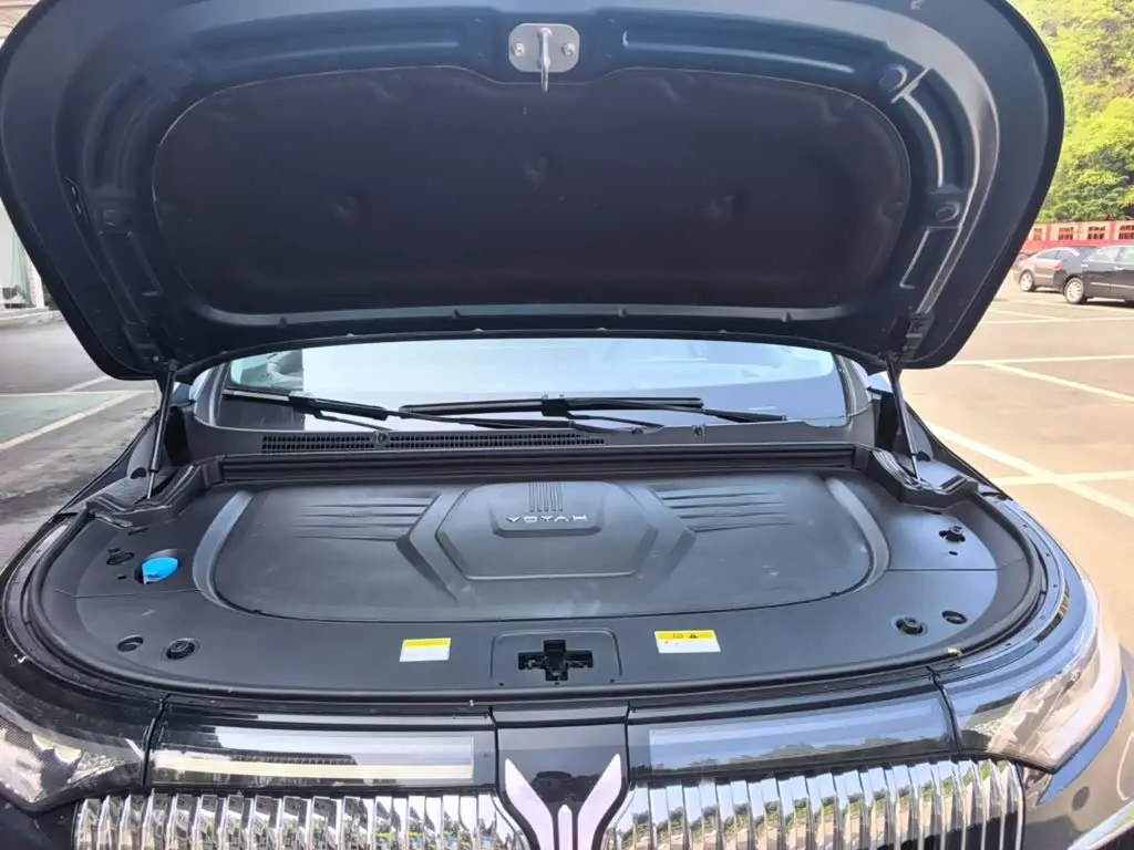 Voyah Auto Voyah Dreamer 2025 — Photo 20/20