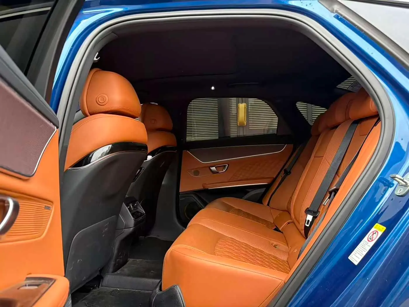 BYD Han 2023 — Photo 14/17