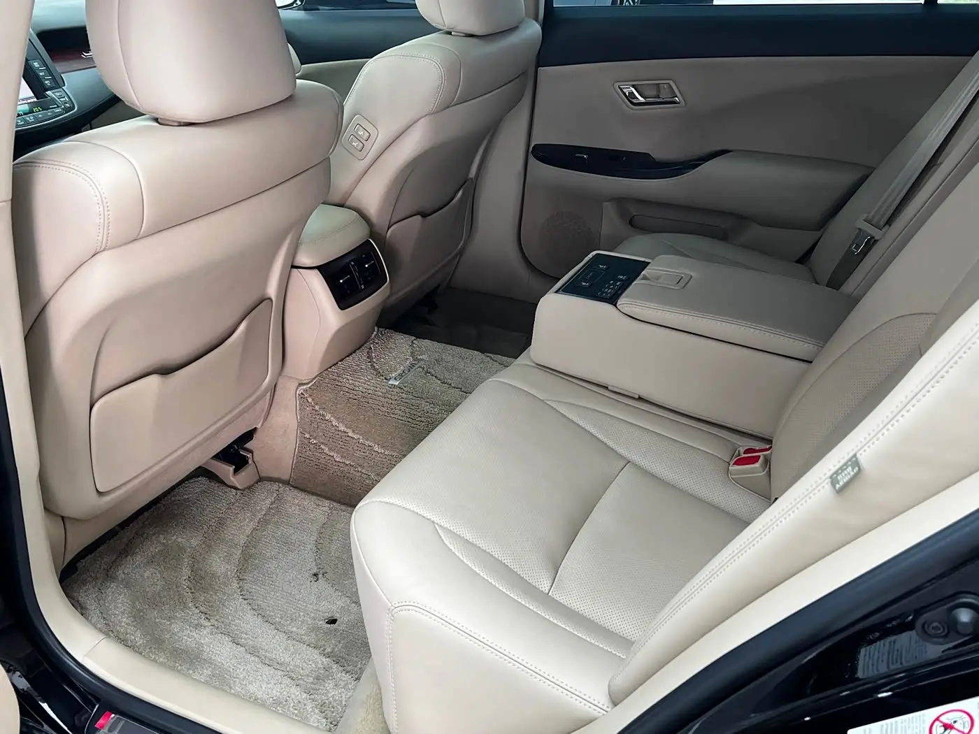 Toyota Crown 2012 — Şəkil 19/20
