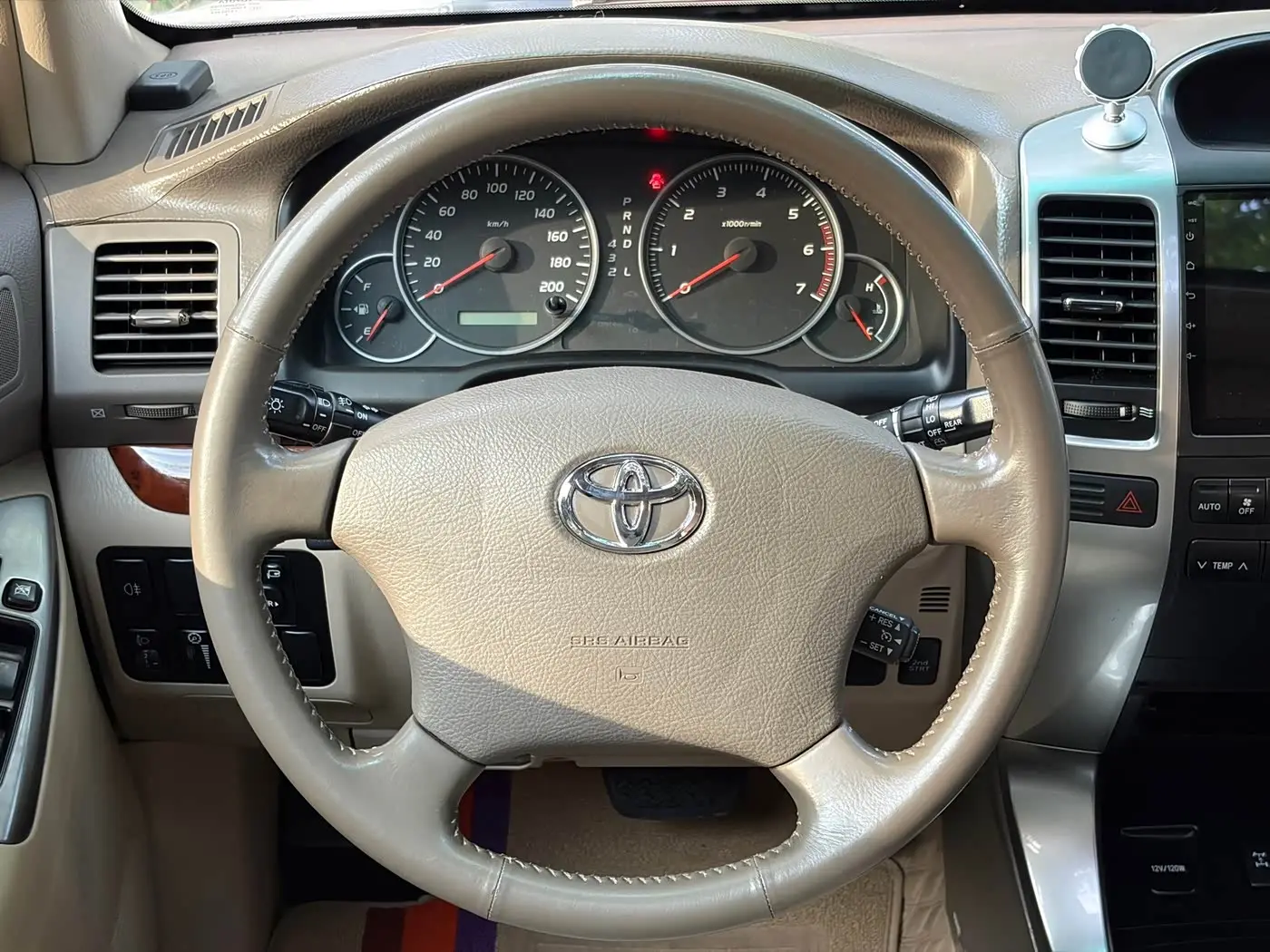 Toyota Prado 2009 — ფოტო 18/20