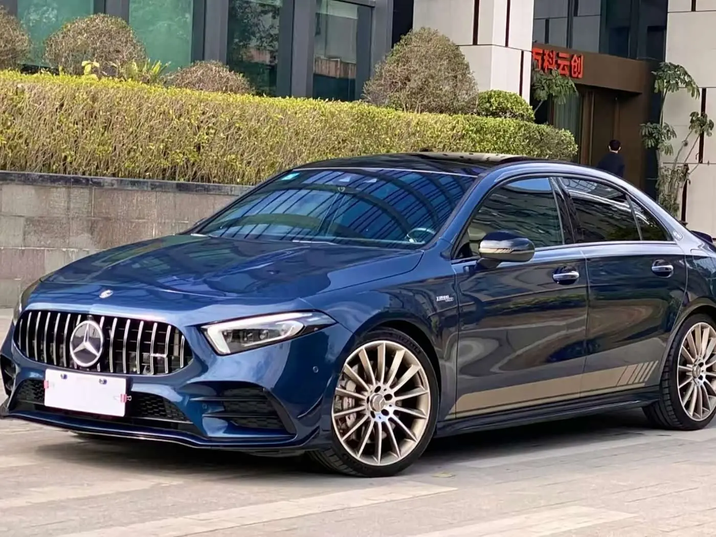 Mercedes-Benz A-Class AMG 2020 — Şəkil 1/16
