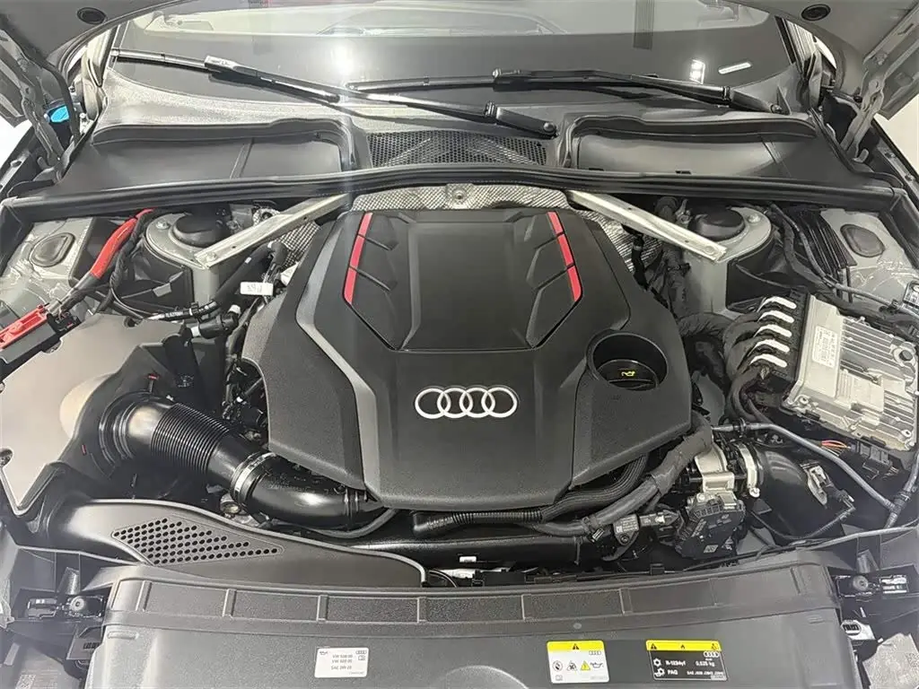 Audi S4 2023 — Photo 8/15