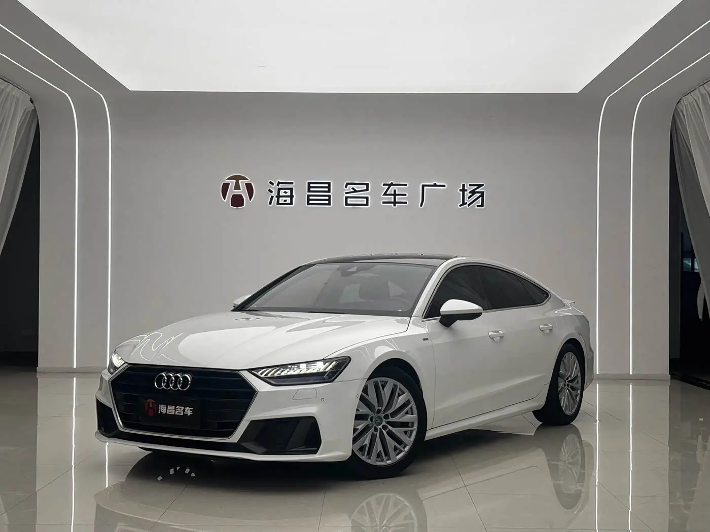 Audi A7 2020 — Şəkil 1/15