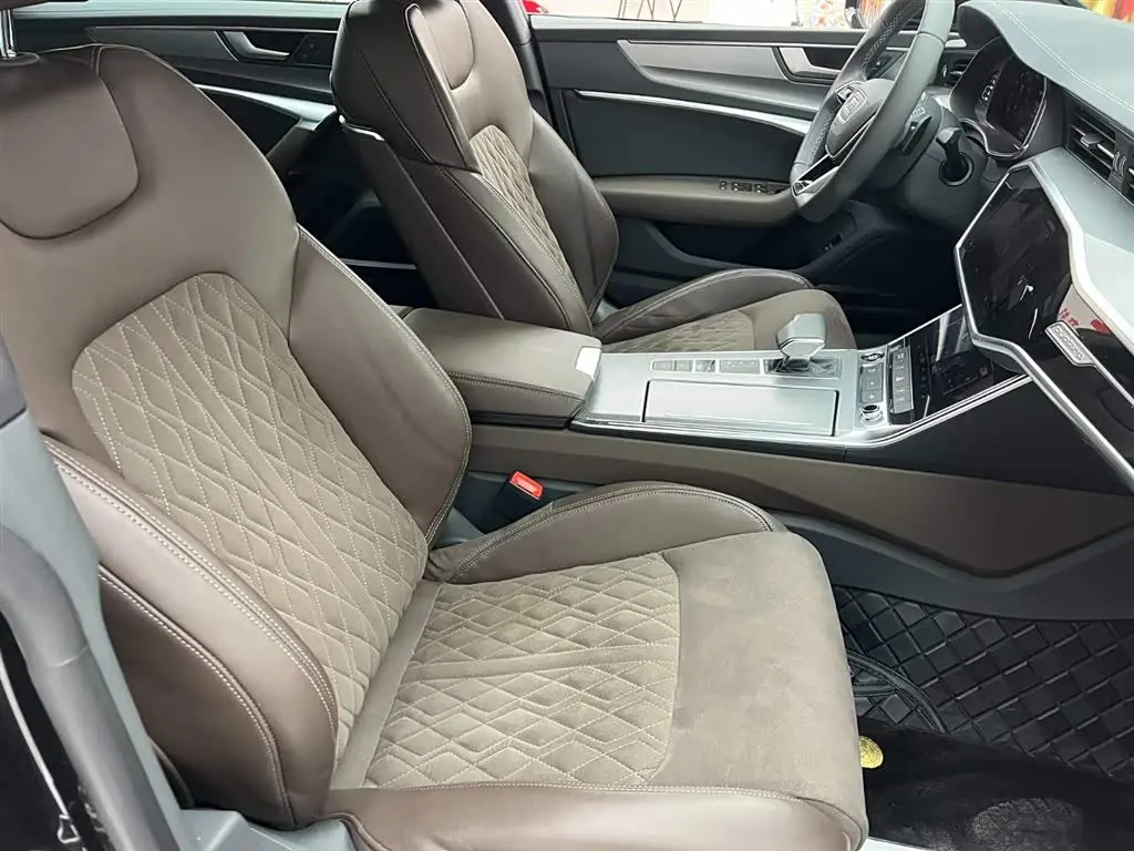 Audi A7L 2023 — Şəkil 14/15