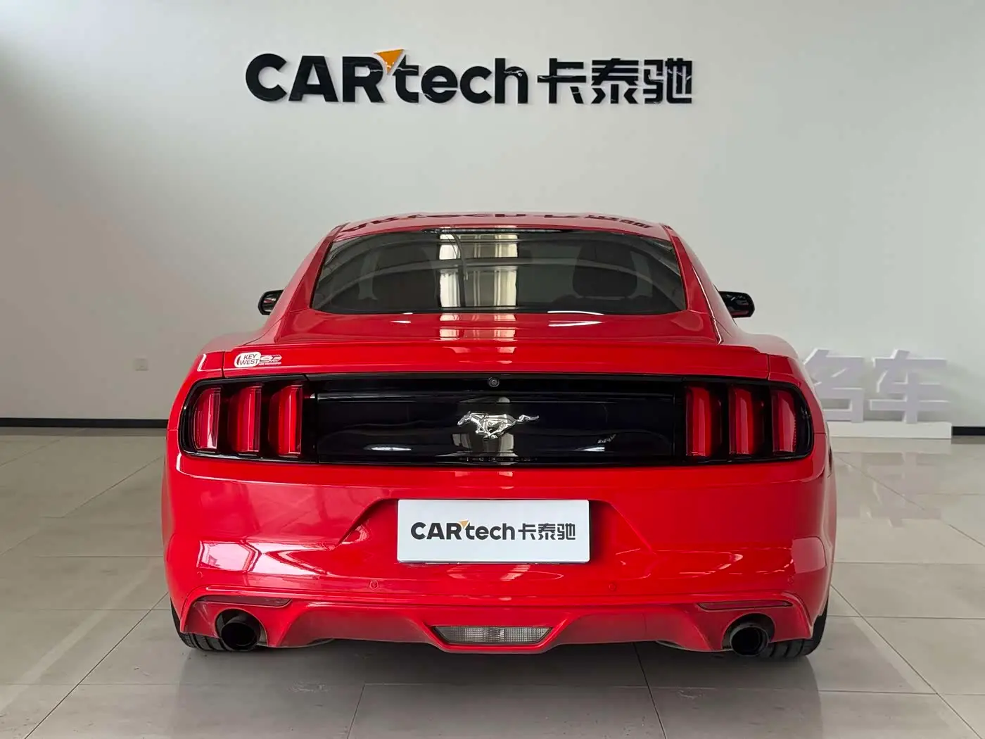 Ford Mustang 2017 — Photo 8/18