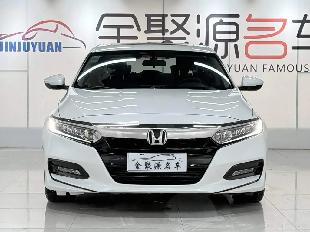 Honda Accord 2020 — Фото 2/18