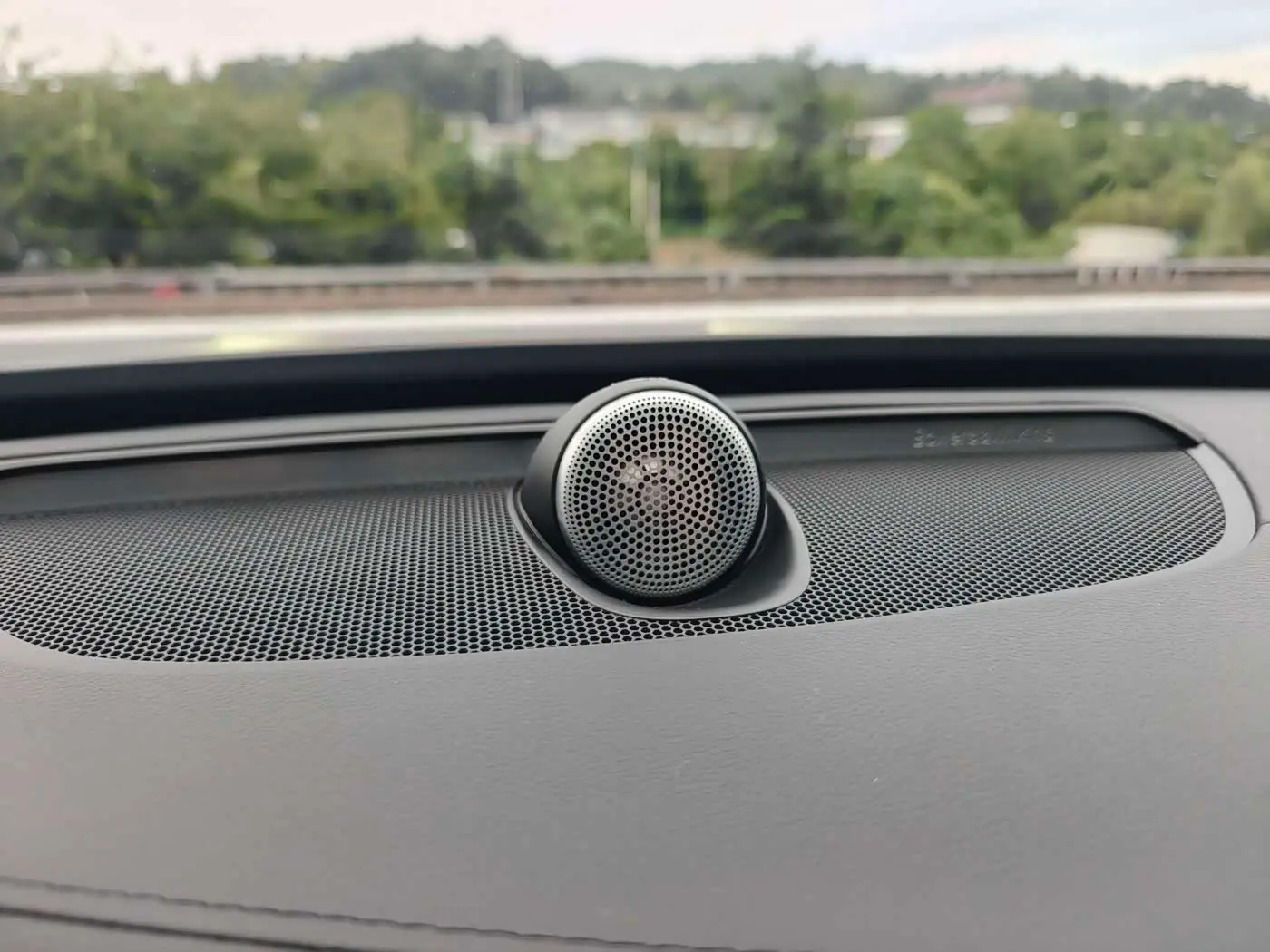 Volvo XC90 Plug-in Hybrid 2022 — Photo 13/18
