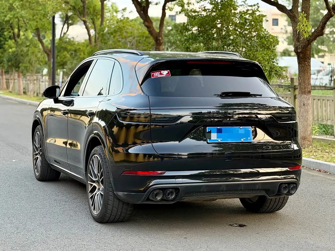 Porsche Cayenne 2021 — Photo 4/17