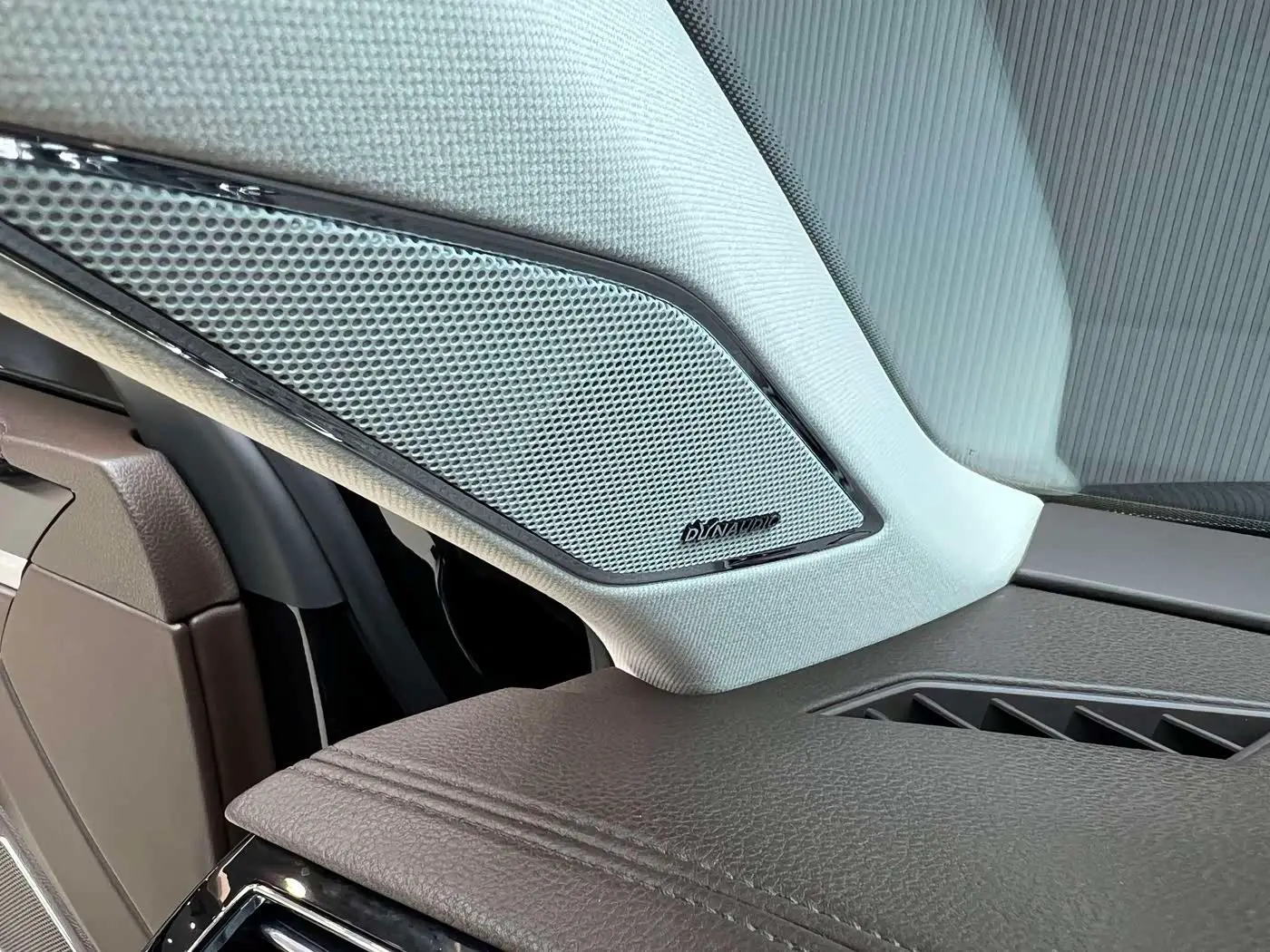 Volkswagen Phideon 2021 — Фото 15/20