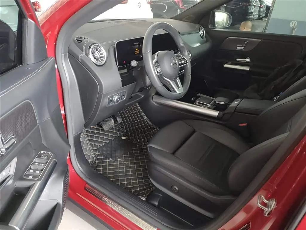 Mercedes-Benz GLA 2020 — Фото 16/20