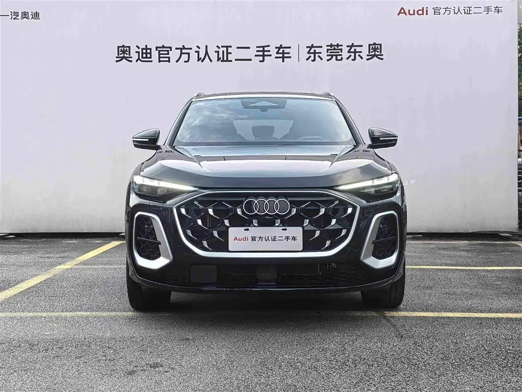 Audi Q5L 2025 — Şəkil 2/11