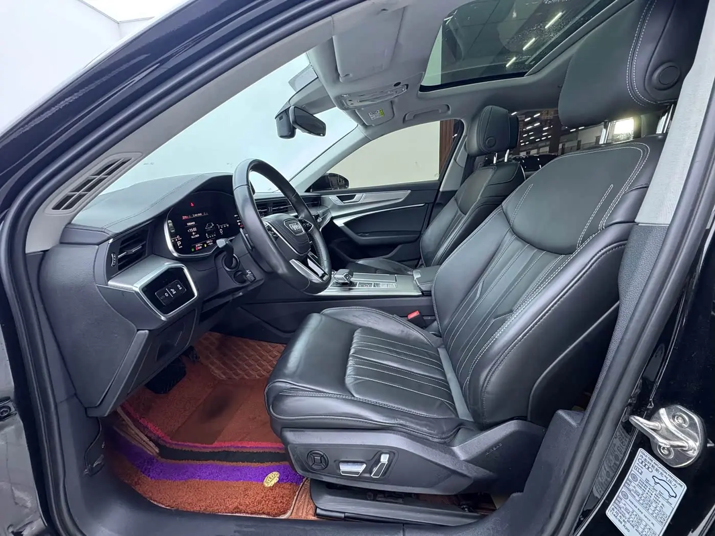 Audi A6L 2023 — Photo 15/17
