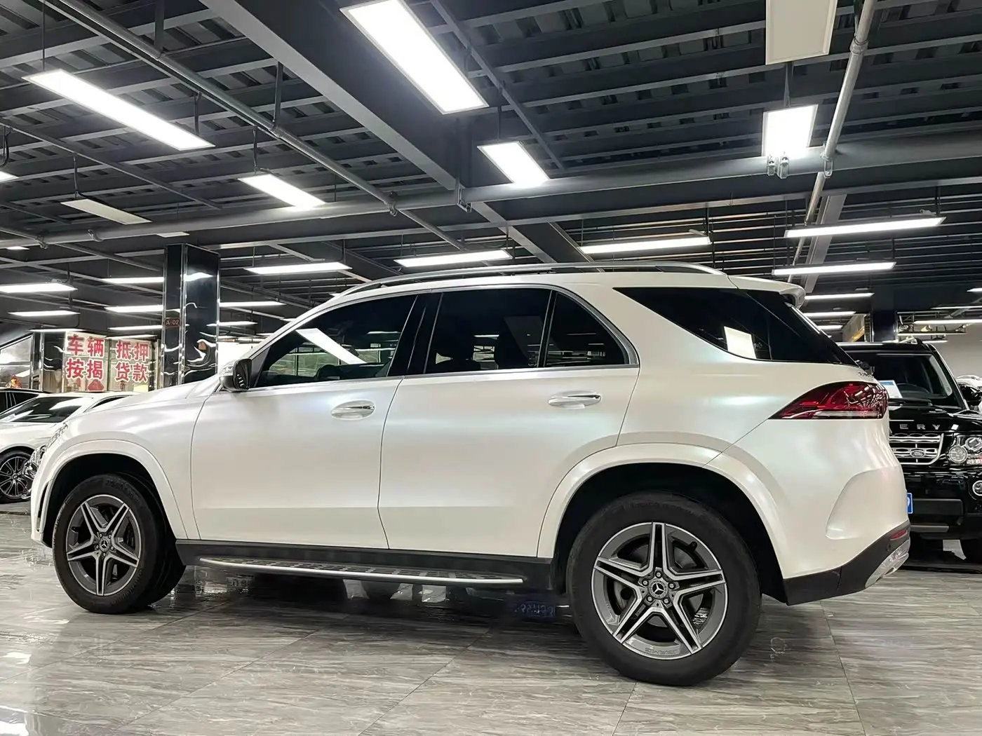 Mercedes-Benz GLE 2020 — Фото 3/9