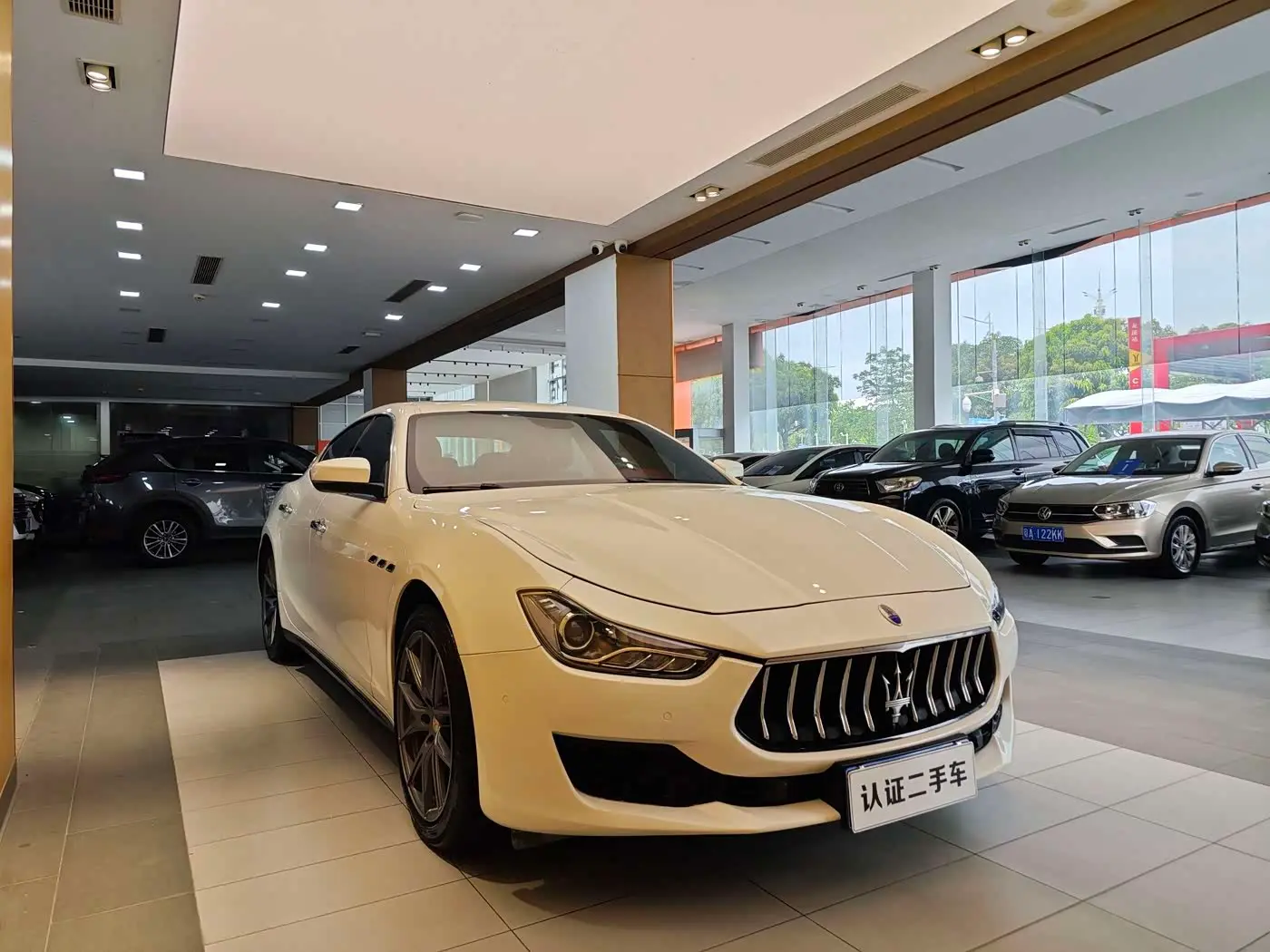 Maserati Ghibli 2018 — Photo 4/20