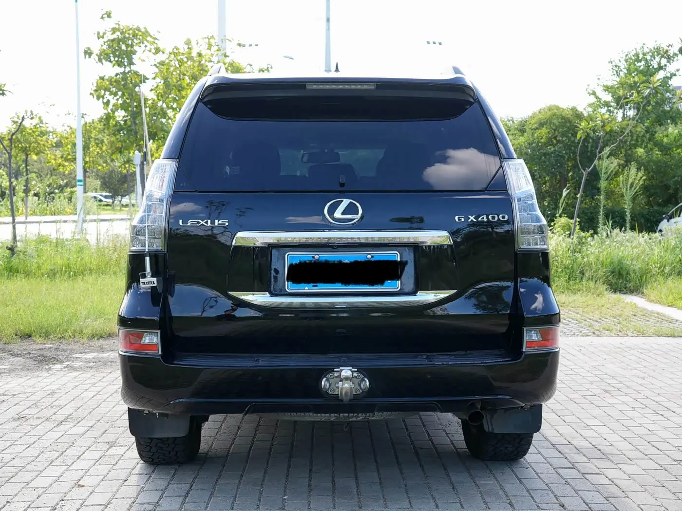 Lexus GX 2014 — Photo 4/20