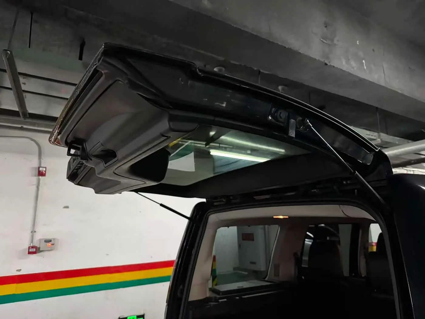 Land Rover Discovery 2012 — Şəkil 7/19