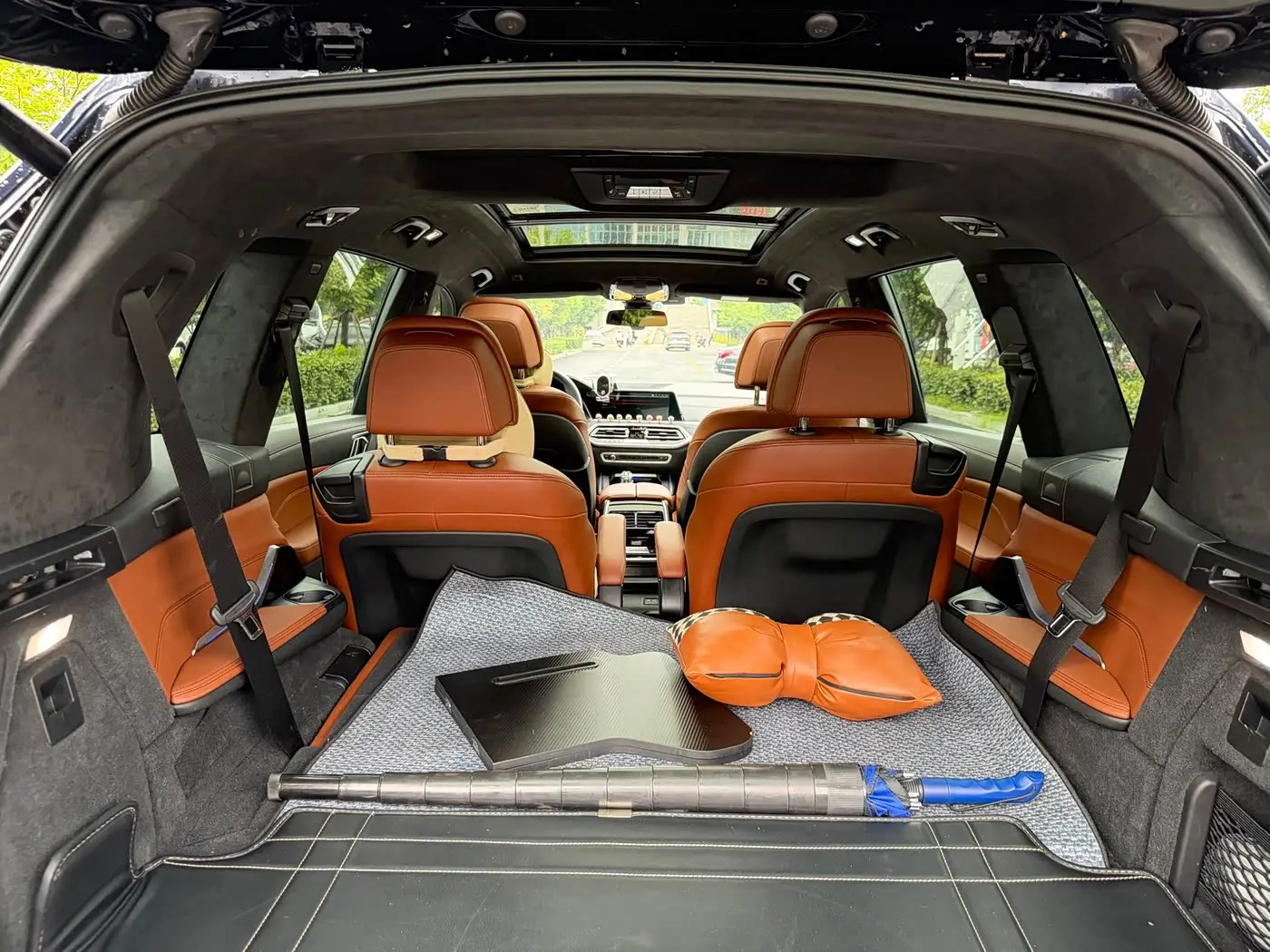 BMW X7 2022 — Фото 14/16