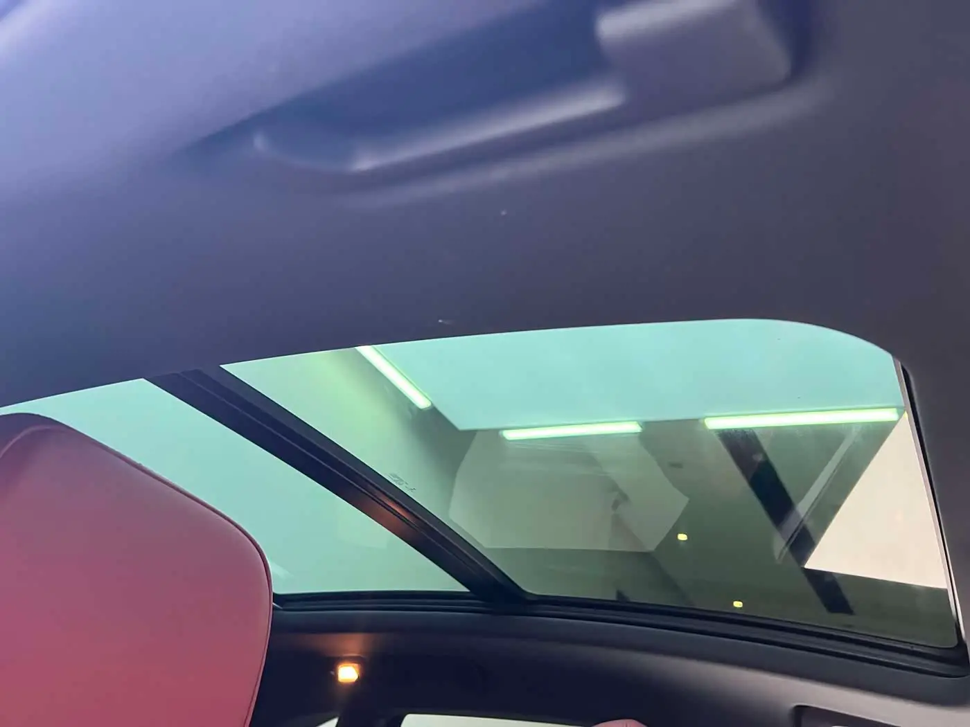 Porsche Macan 2022 — Şəkil 11/18