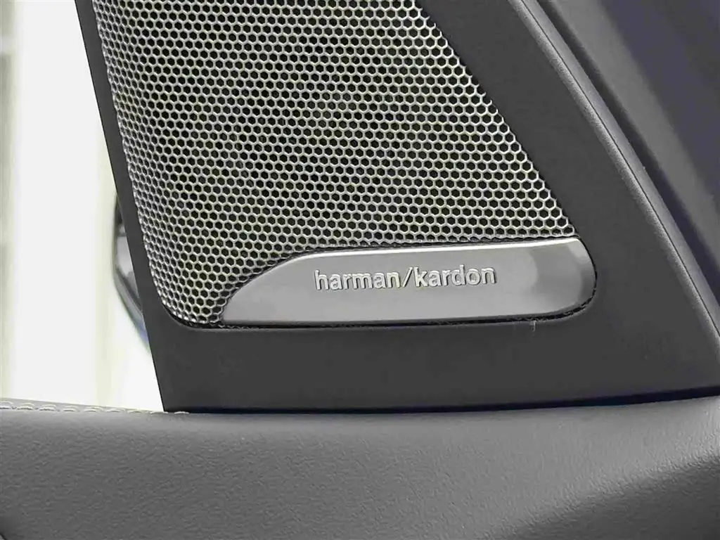 BMW X5 2025 — Фото 15/20