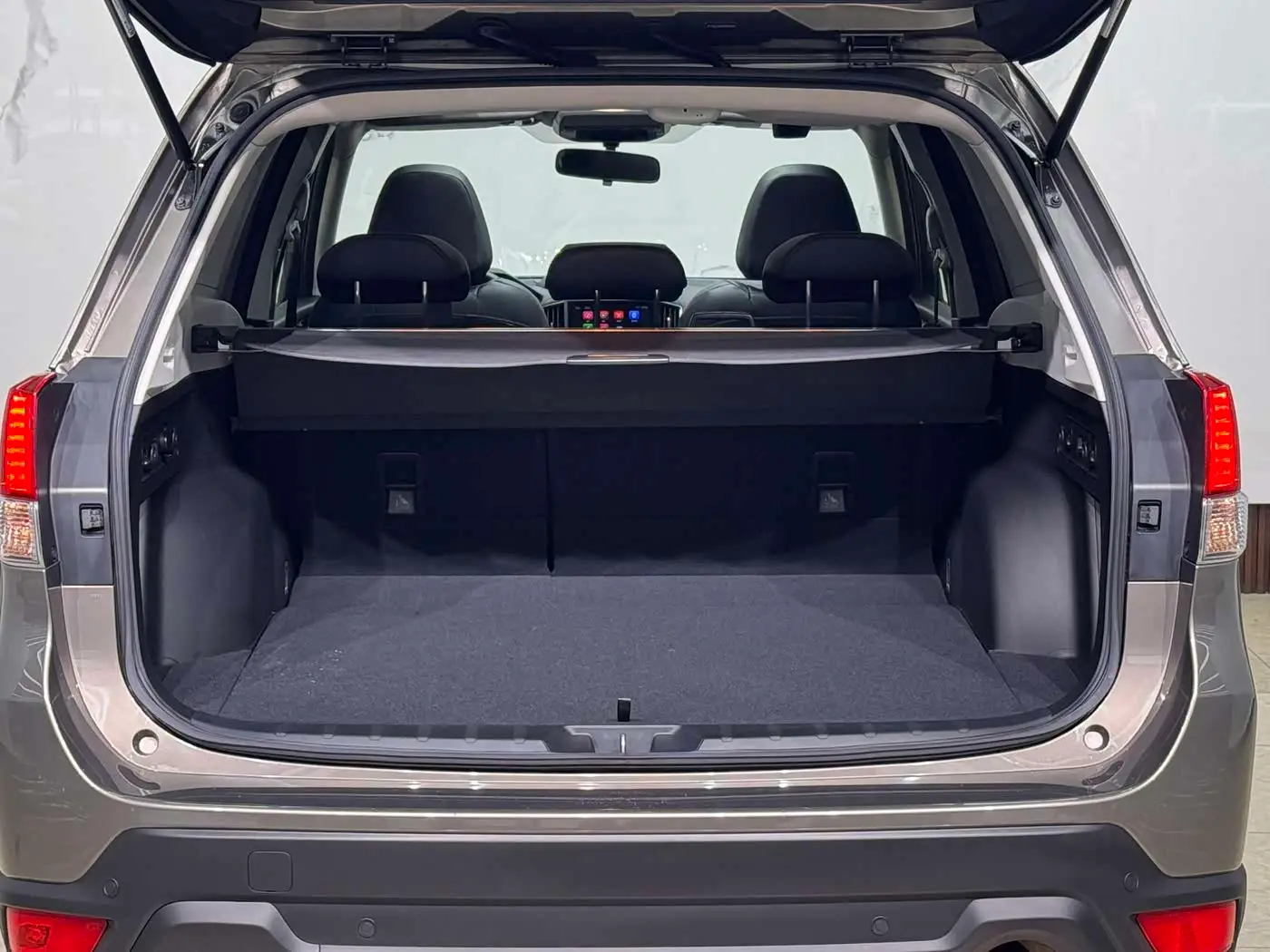 Subaru Forester 2019 — Şəkil 20/20