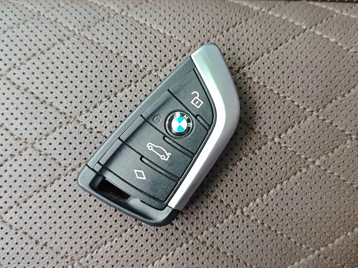 BMW X3 2021 — Photo 10/18