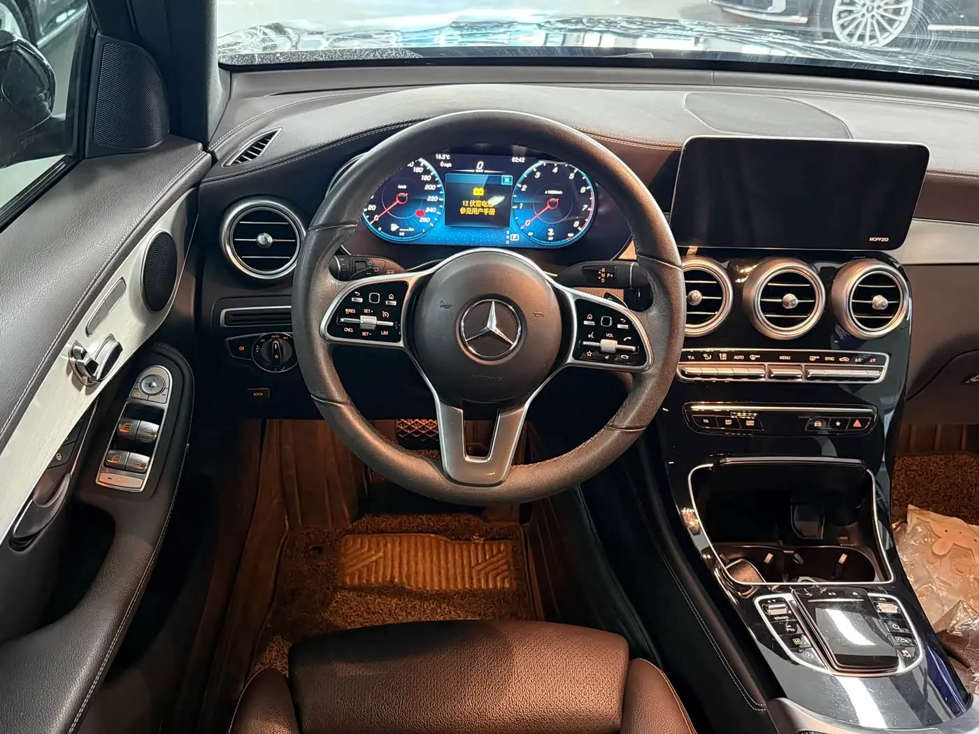 Mercedes-Benz GLC 2021 — Şəkil 9/9