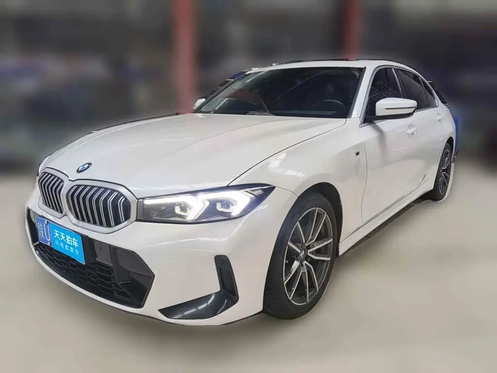 BMW 3 Series, 2023