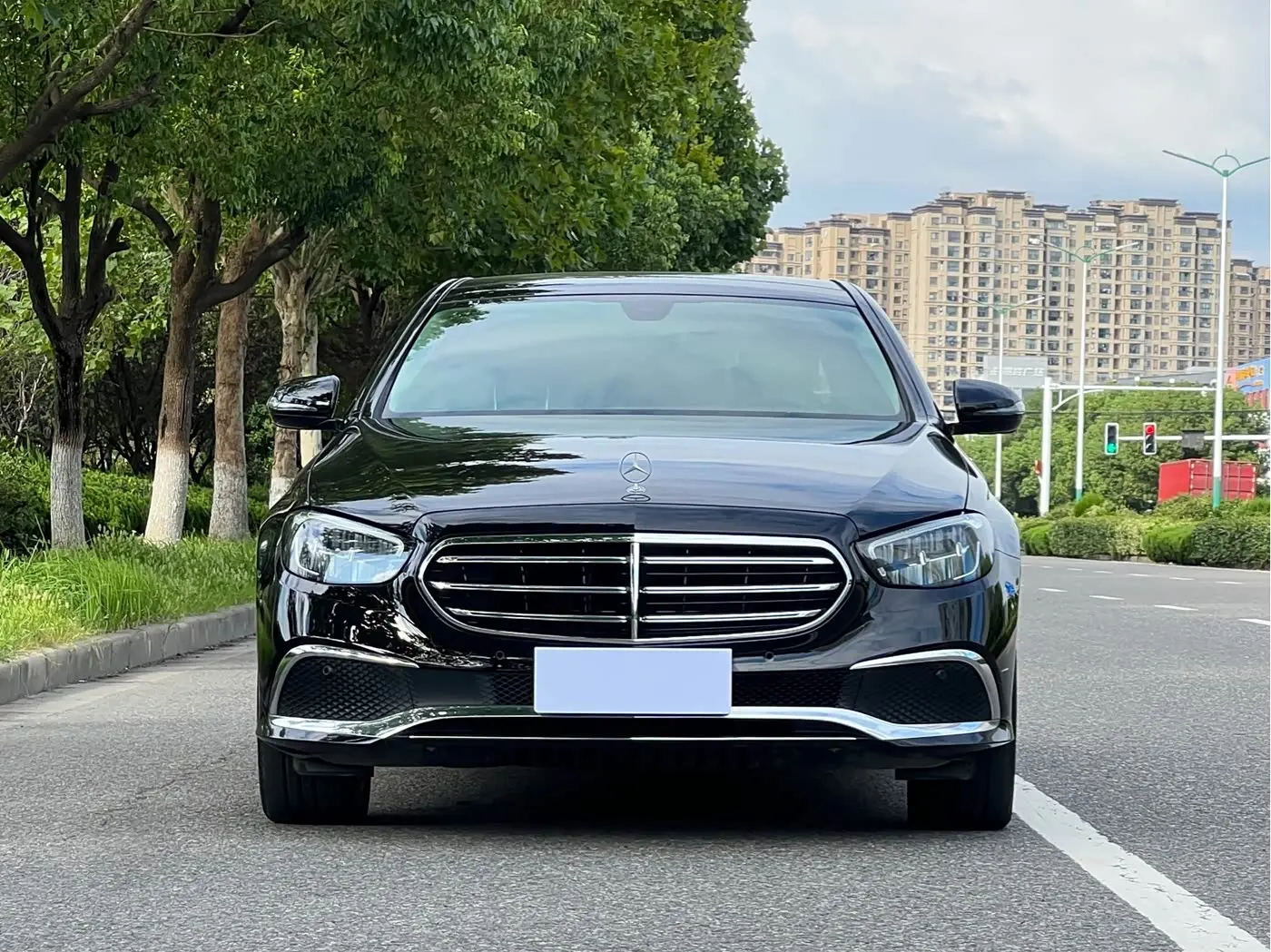 Mercedes-Benz E-Class 2022 — Şəkil 2/18