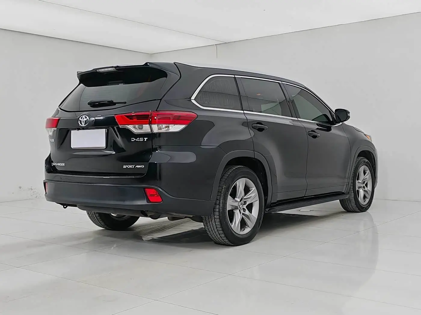 Toyota Highlander 2020 — Фото 5/9