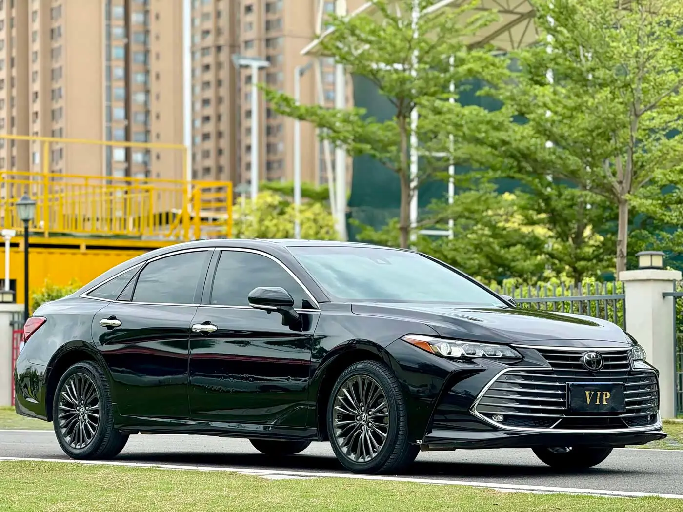 Toyota Avalon 2019 — Şəkil 3/20