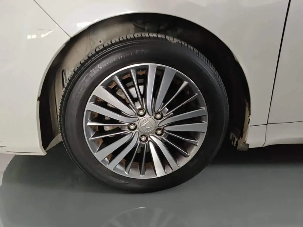 Honda Odyssey 2018 — Şəkil 15/20