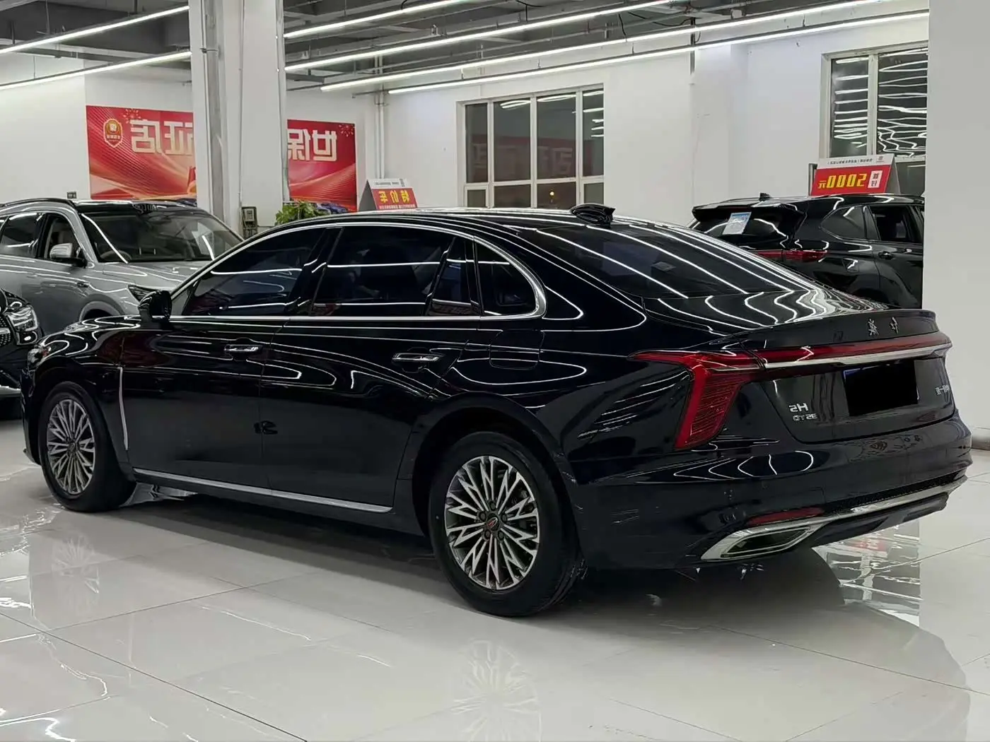 Hongqi H5 2025 — Фото 7/9