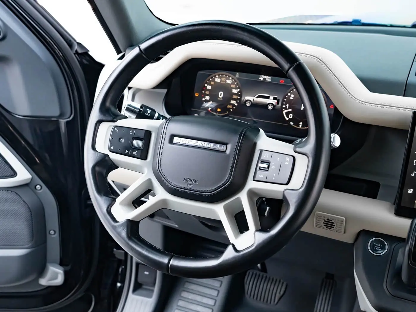 Land Rover Defender 2022 — Фото 15/20