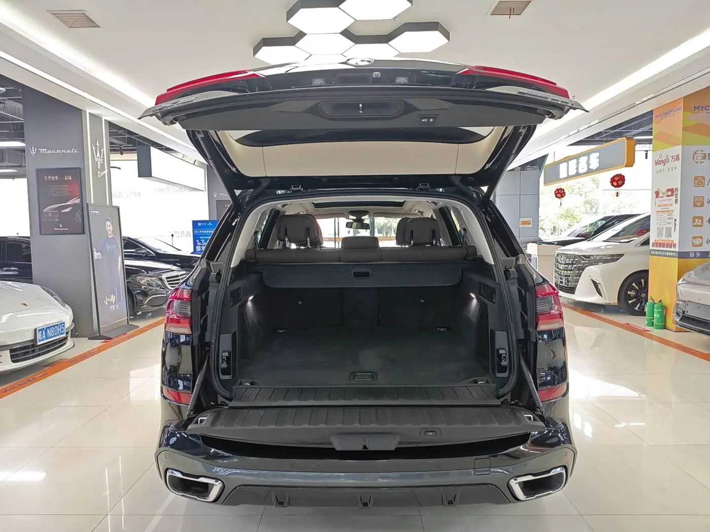 BMW X5 2022 — Photo 17/17