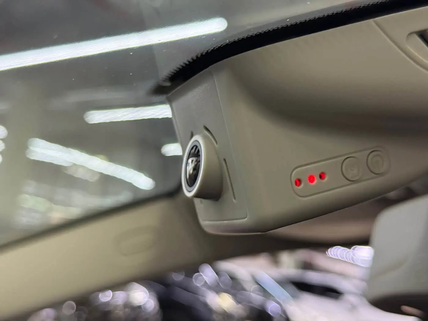 Mercedes-Benz C-Class 2020 — Photo 15/20