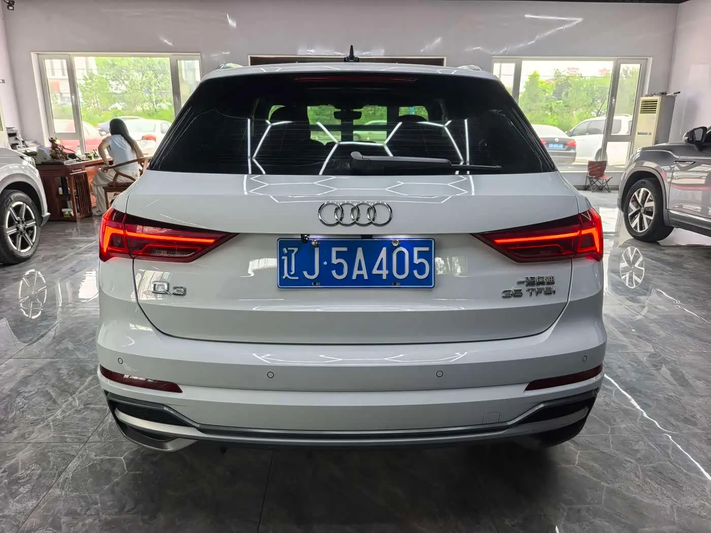 Audi Q3 2023 — Фото 7/20