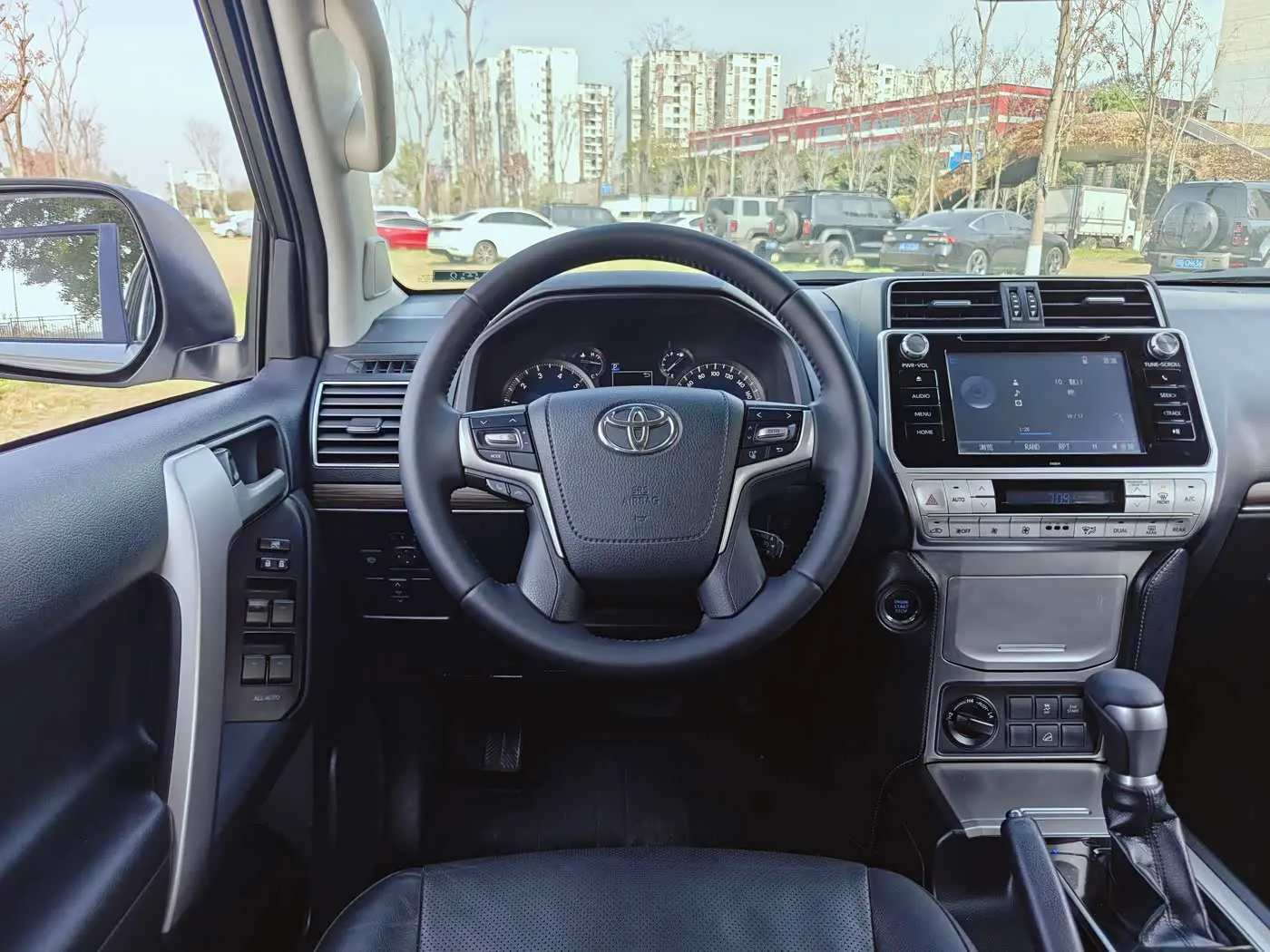 Toyota Prado 2018 — Фото 13/20