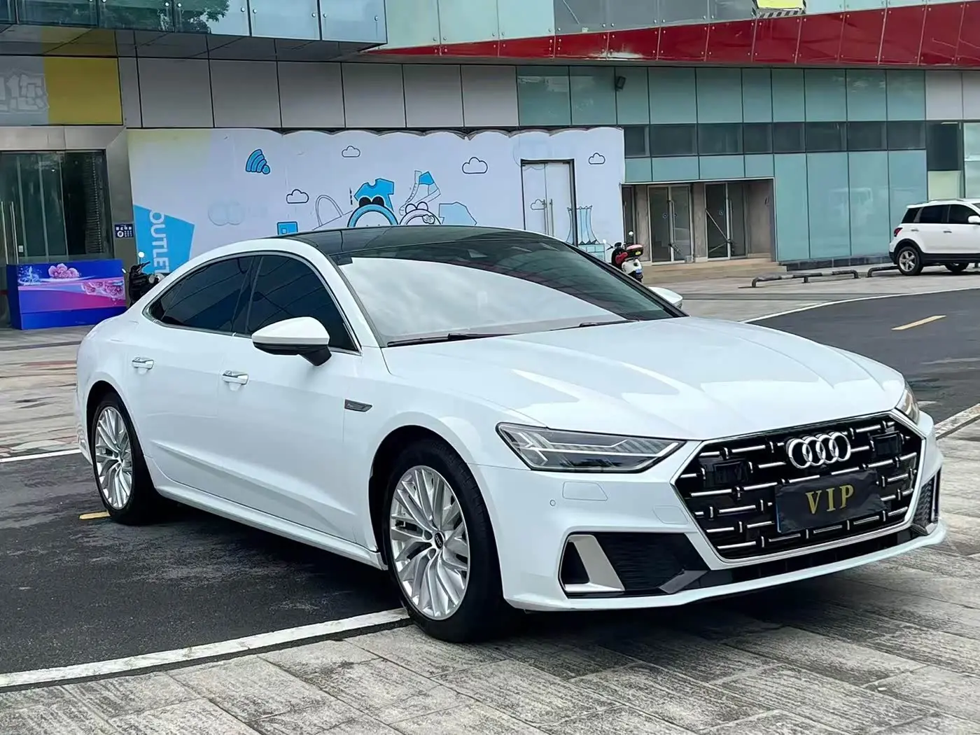 Audi A7L 2023 — Şəkil 3/9