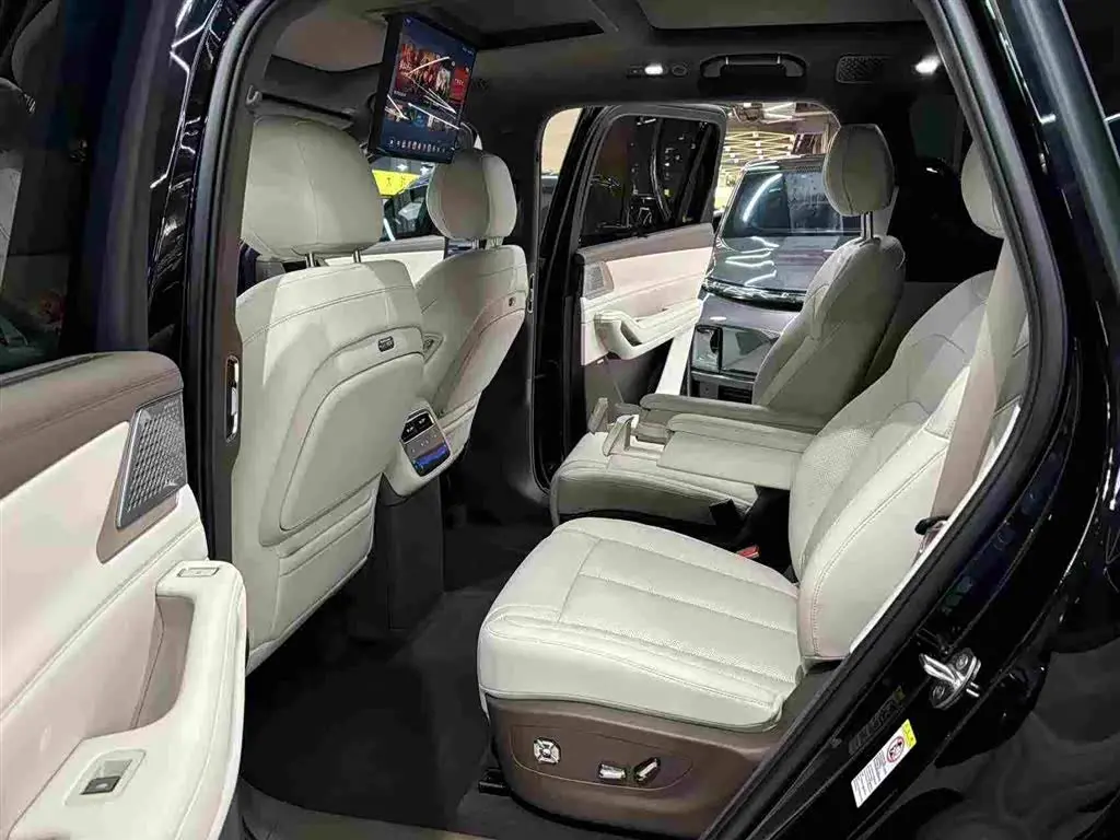 Denza N8L 2025 — Photo 5/20